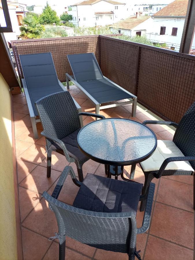 Apartments Ingrid Novigrad  Exterior photo