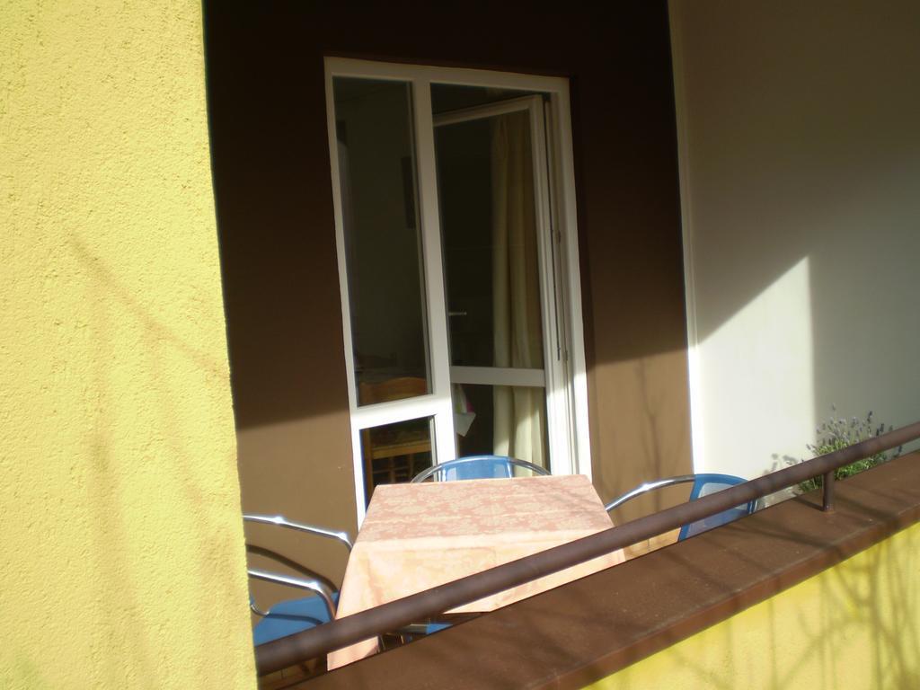 Apartments Ingrid Novigrad  Exterior photo