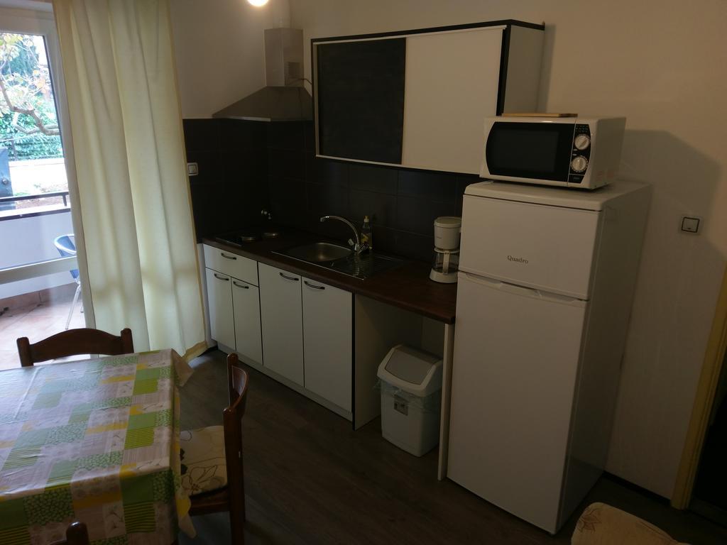 Apartments Ingrid Novigrad  Exterior photo